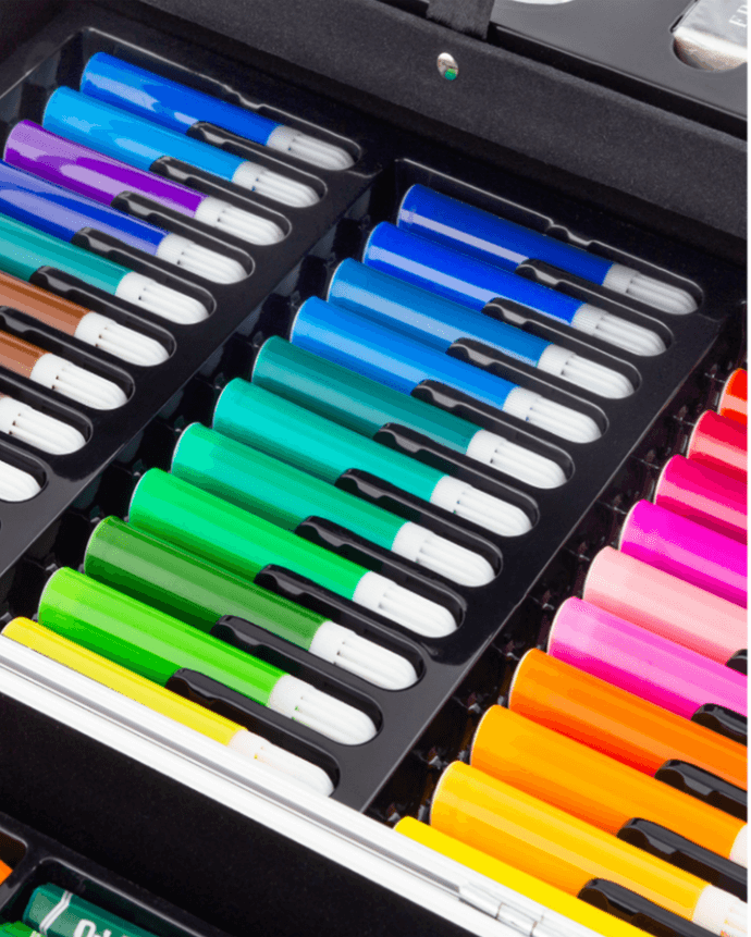 Unicorn Art Set With Aluminum Casing (145pc)