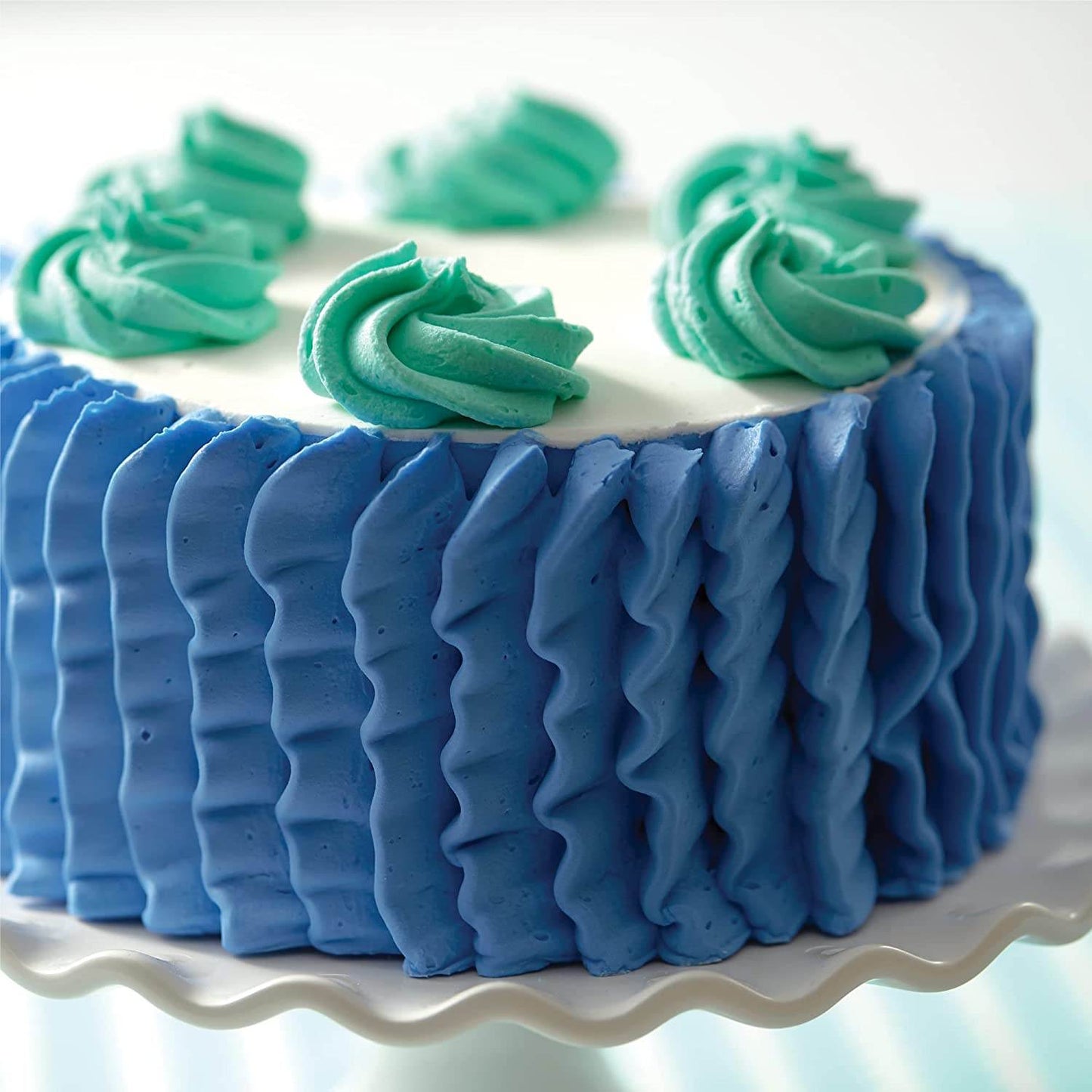 Dessert Decorator Plus Tool with 5 Decorating Tips