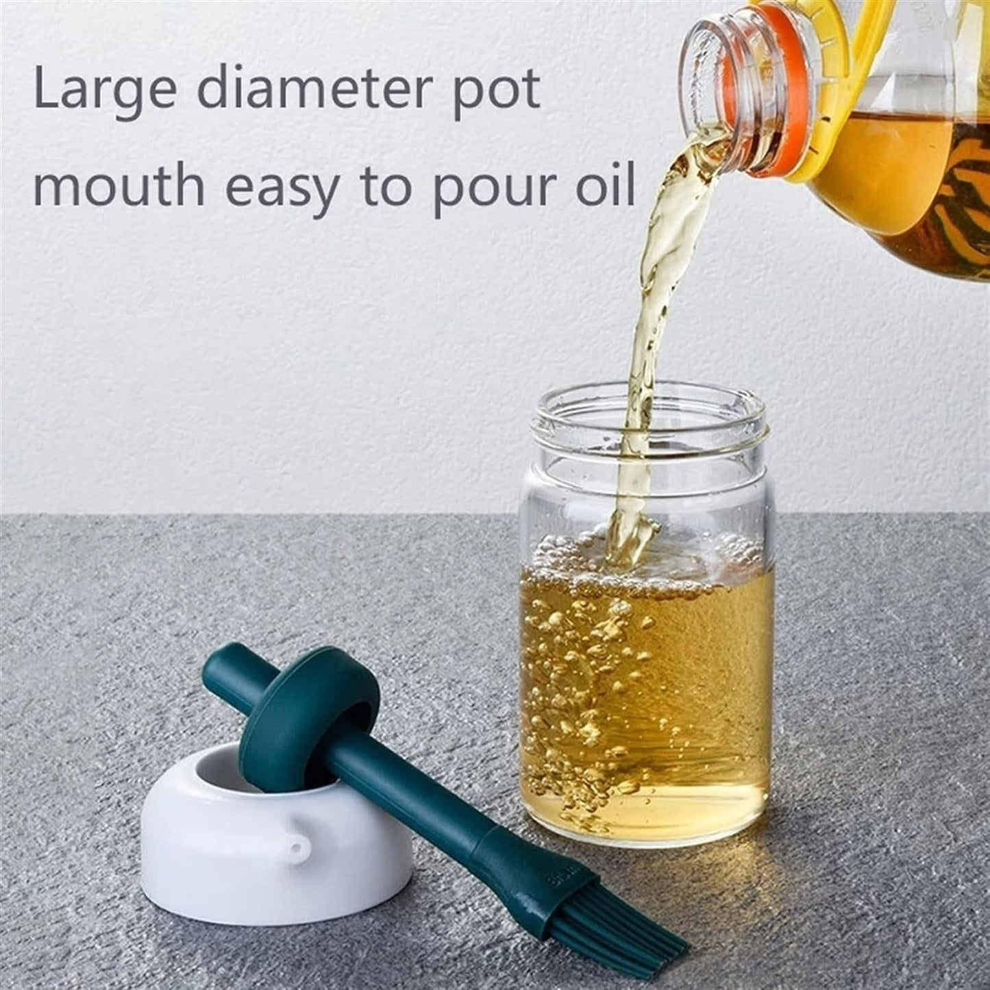 2in1 Oil Dispenser Bottle With Brush