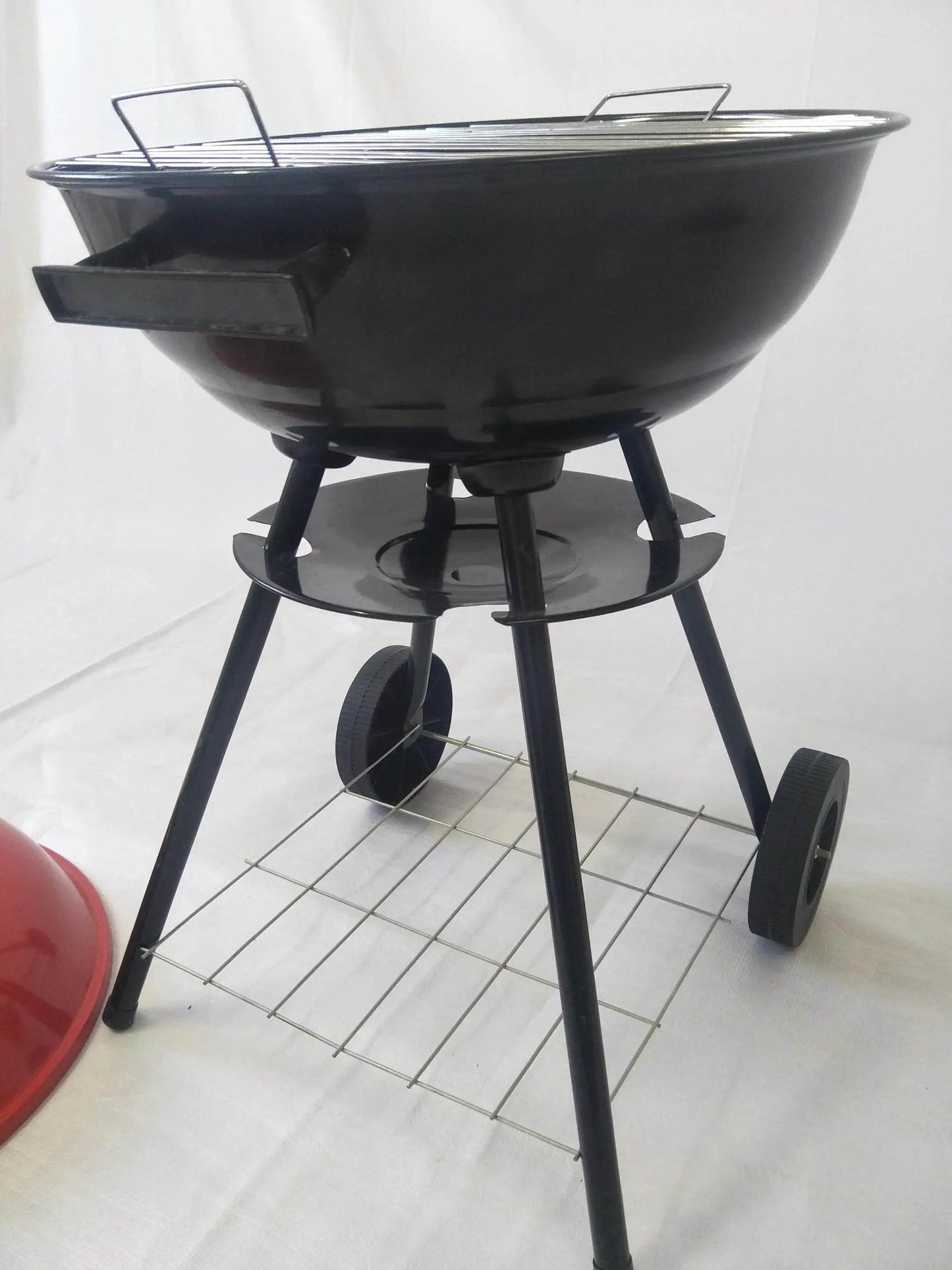 Portable Kettle Charcoal Barbecue Grill (17 Inch)