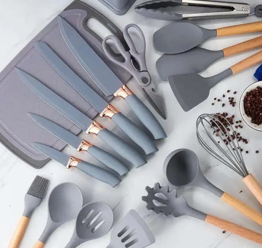 Kitchenware Set With Mini Utensils (Grey or Black)