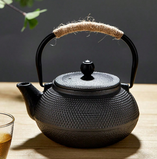 Cast Iron Tea Kettle (Excluding Accessories)(900ml)