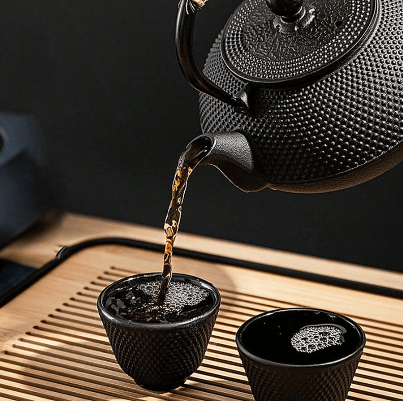 Cast Iron Tea Kettle (Excluding Accessories)(900ml)