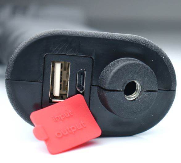 Multifunctional Hand-Held Strong Pistol Light With Tripod