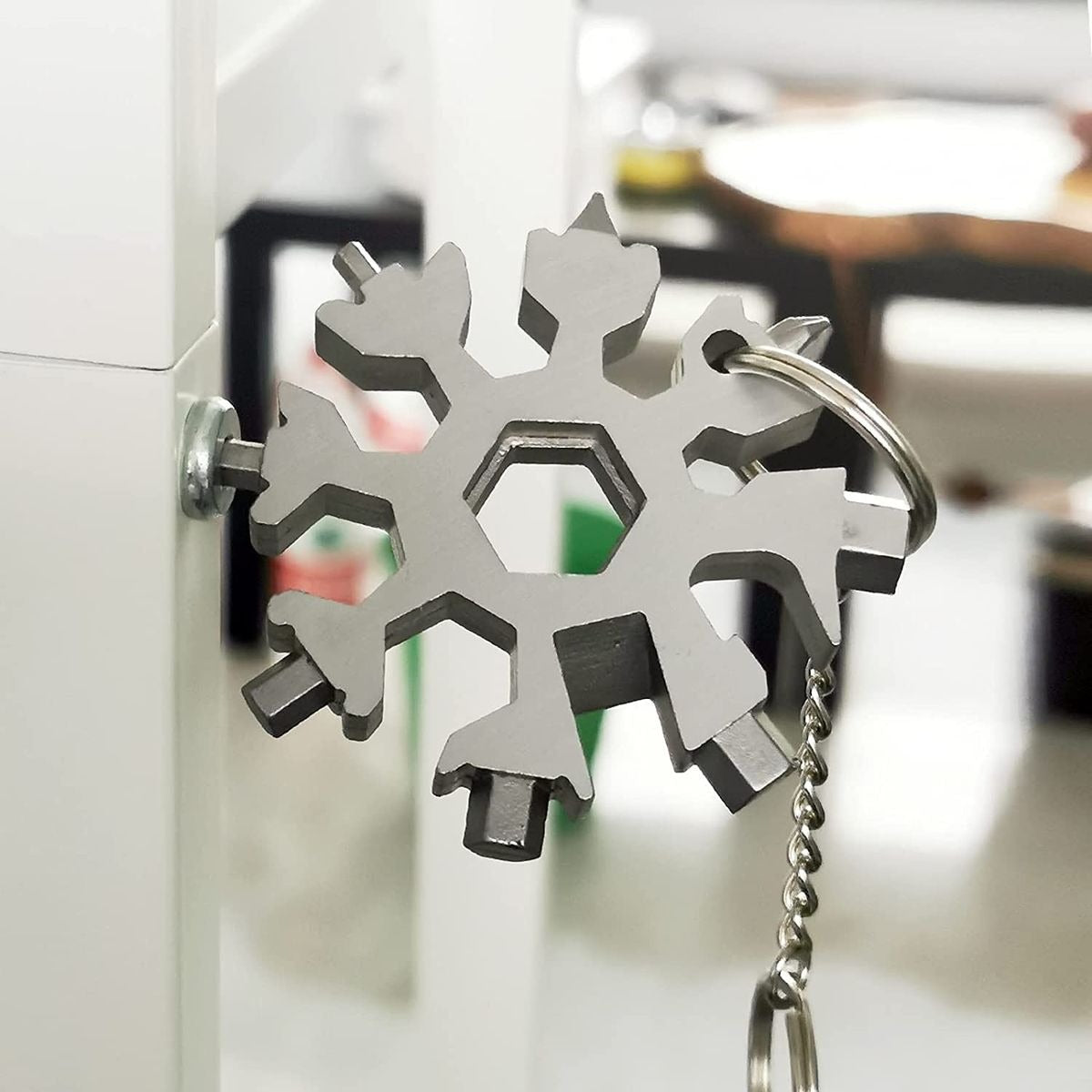 18 in 1 Snowflake Keychain Multi Tool