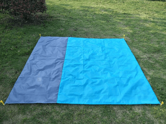 Waterproof Beach Blanket - DMC Wholesale